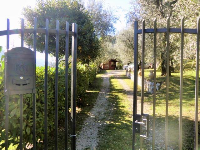 Appartamenti Helios Limone sul Garda Exterior foto