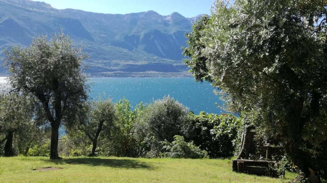 Appartamenti Helios Limone sul Garda Exterior foto