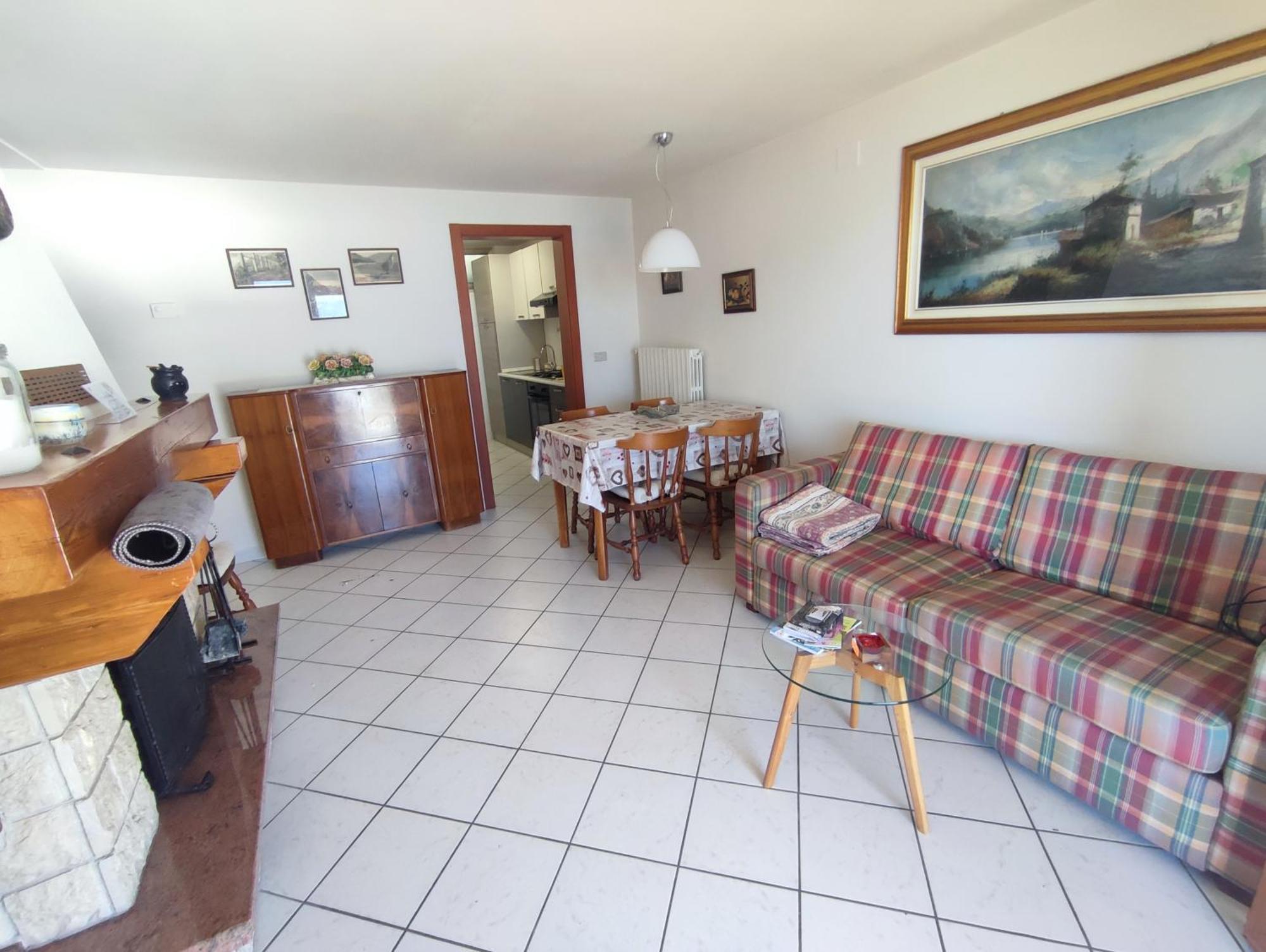Appartamenti Helios Limone sul Garda Exterior foto